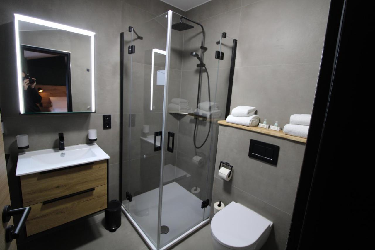 Der Hirsch Hotel Montjoie Extérieur photo